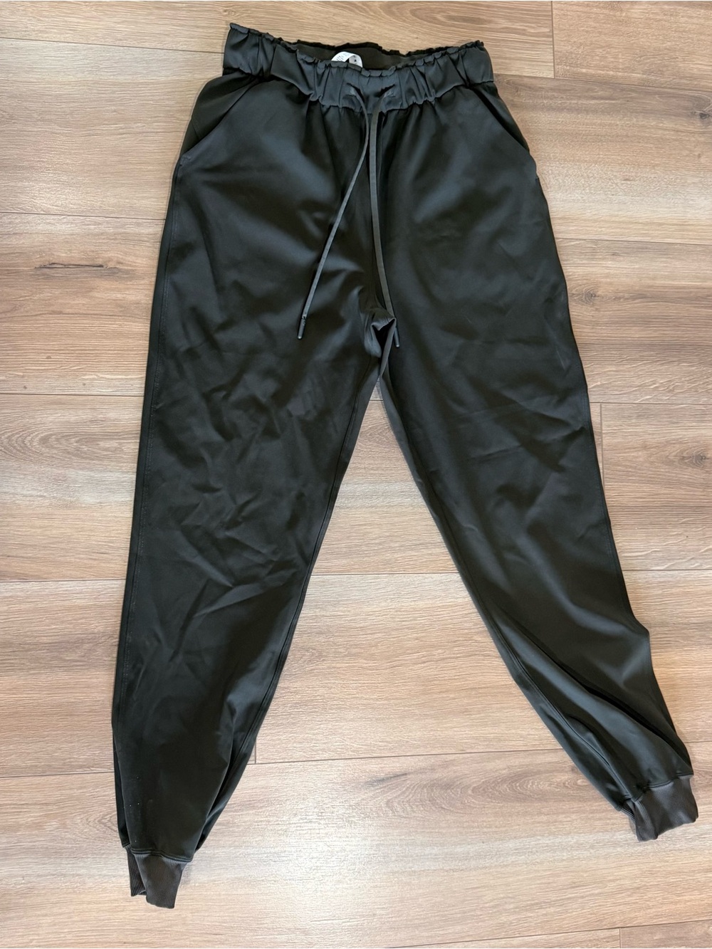 Lululemon Women’s Olive Lightweight Jogger Pants Drawstring Athletic